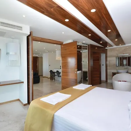 Eight-bedroom In *