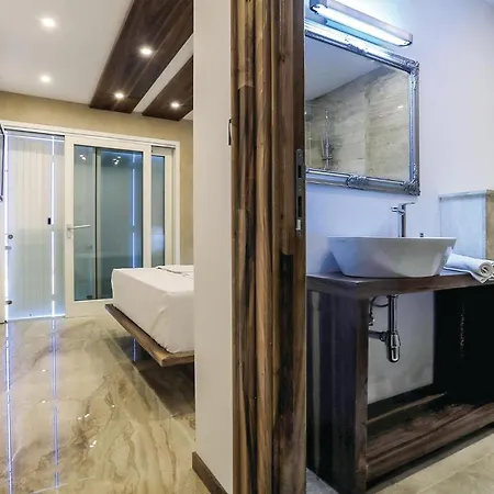 Eight-bedroom In 珀德垂那